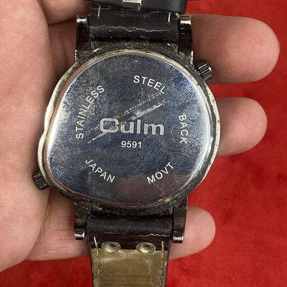 OULM Watch 9591 Dual Time Dials Military Quartz Black Face Needs Repairs/Battery - Picture 10 of 15